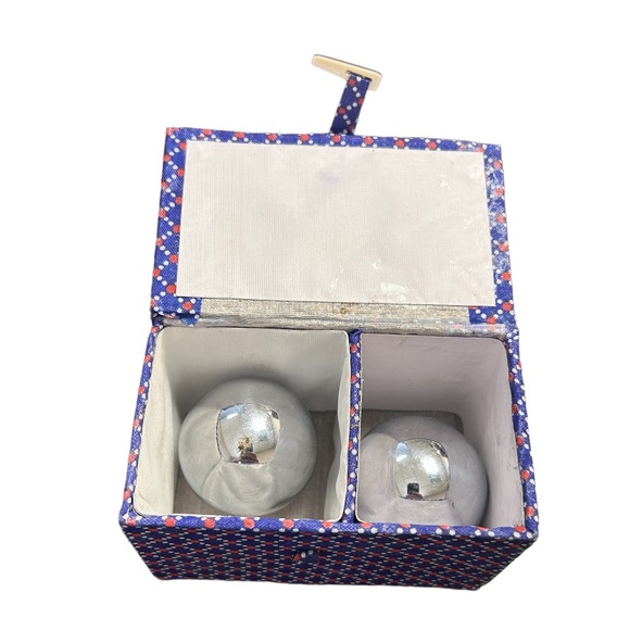Vintage Chinese Silver Baoding Meditation Balls Decorative Red White Blue Box - Picture 2 of 3